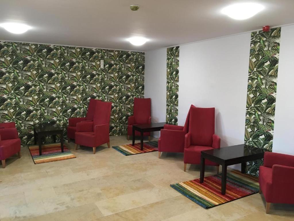 Fenyves Hotel Balatonfenyves Bagian luar foto