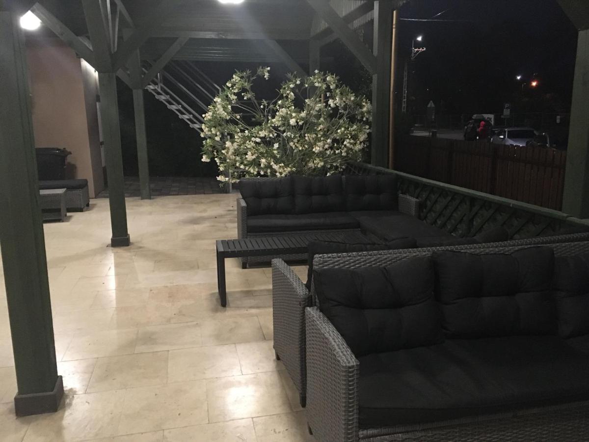 Fenyves Hotel Balatonfenyves Bagian luar foto